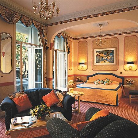 John Howard Hotel Londra Oda fotoğraf
